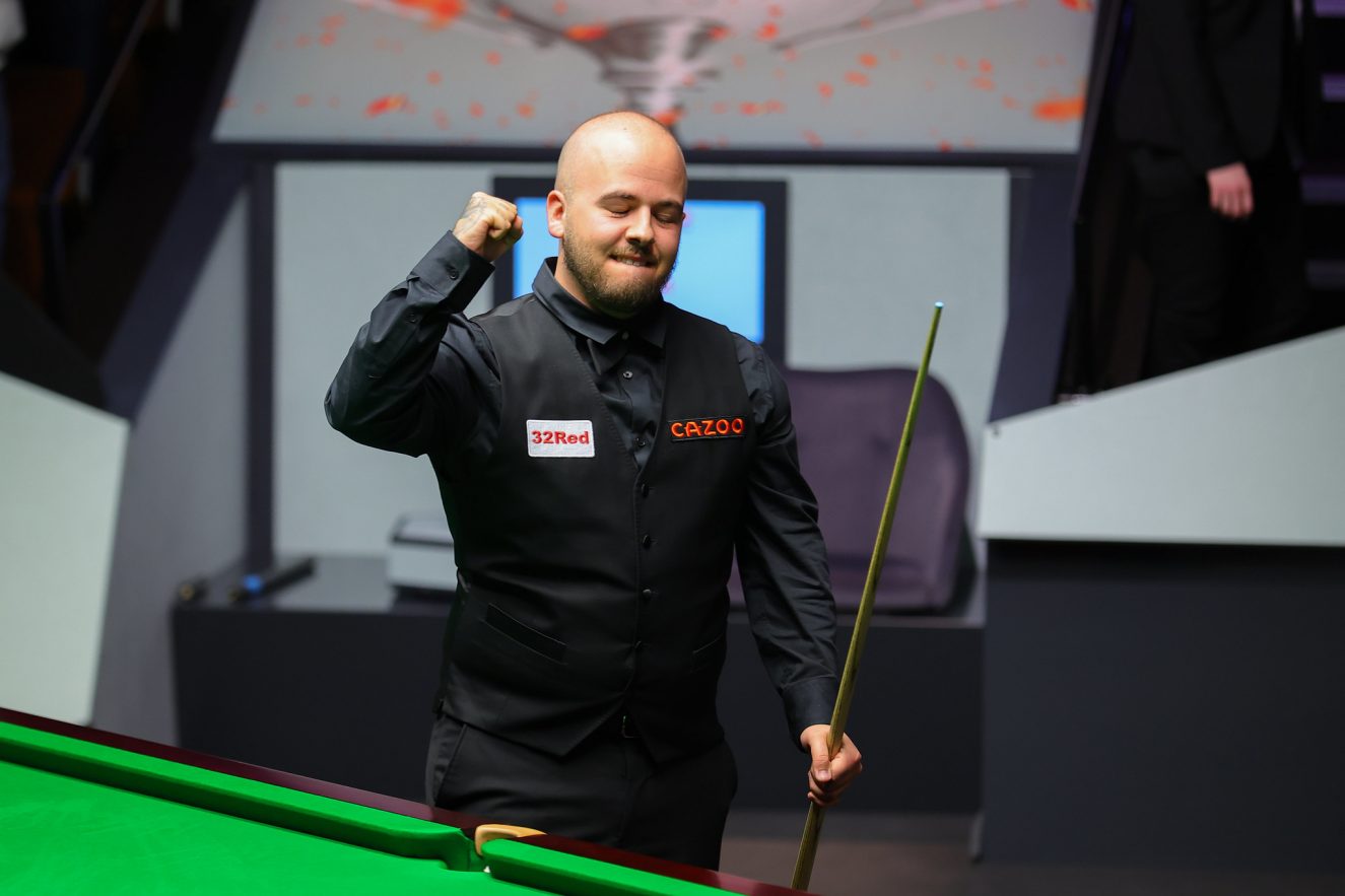 抗中打磨自 抗中打磨自