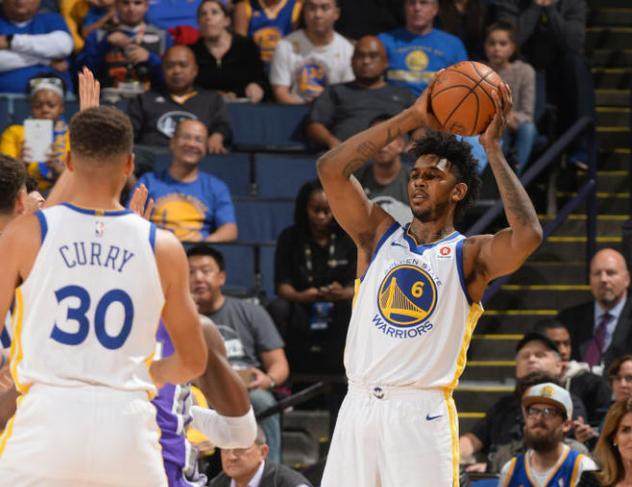 却以更高的 却以更高的